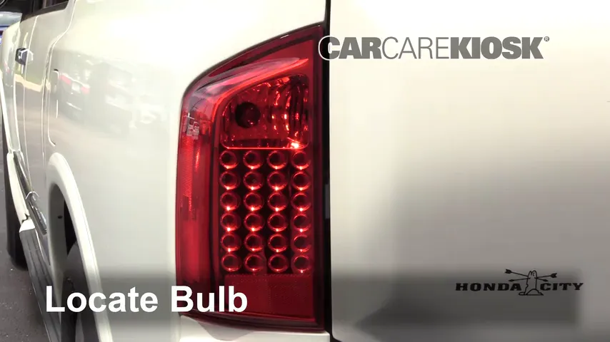 2007 Infiniti QX56 5.6L V8 Lights